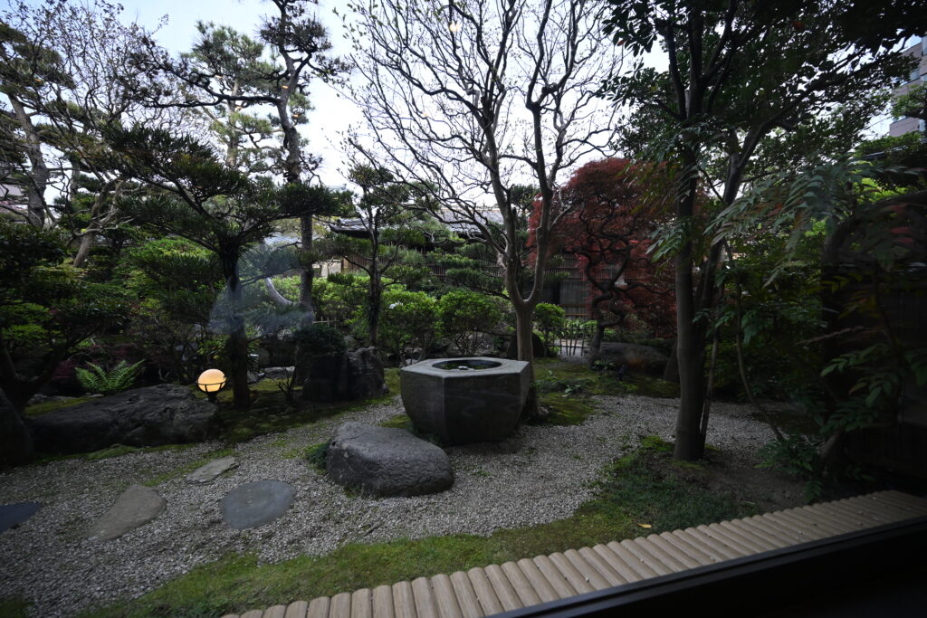 灰屋中庭
