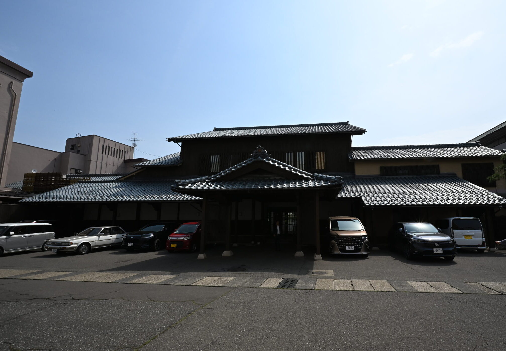 灰屋外観